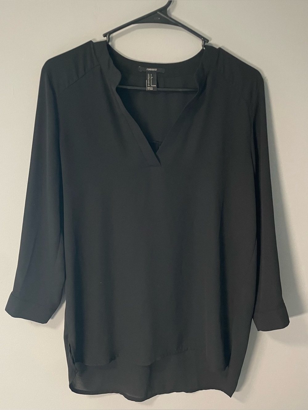 Forever 21 Black V-Neck Long Sleeve Blouse Women’s Small Semi-Sheer Chic